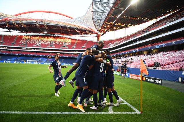 欧冠-奥巴进球 旧将送红点 切尔西2-0双杀AC米兰